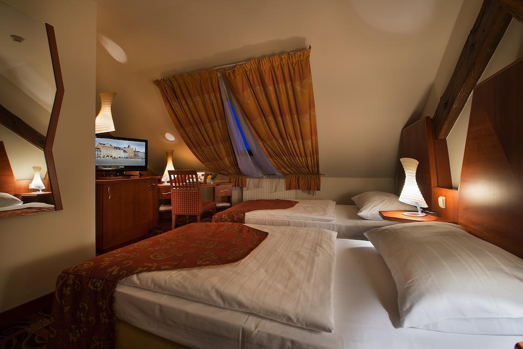 Old Town Bed & Breakfast Ceske Budejovice Exterior foto